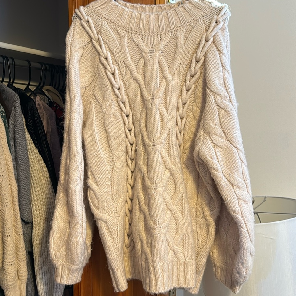 H&M cream sweater